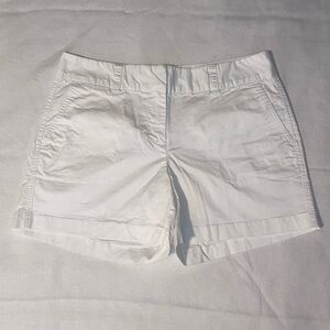 Vineyard Vines Dayboat Classic Short 5” Size 6